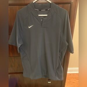 Nike Men's black pullover